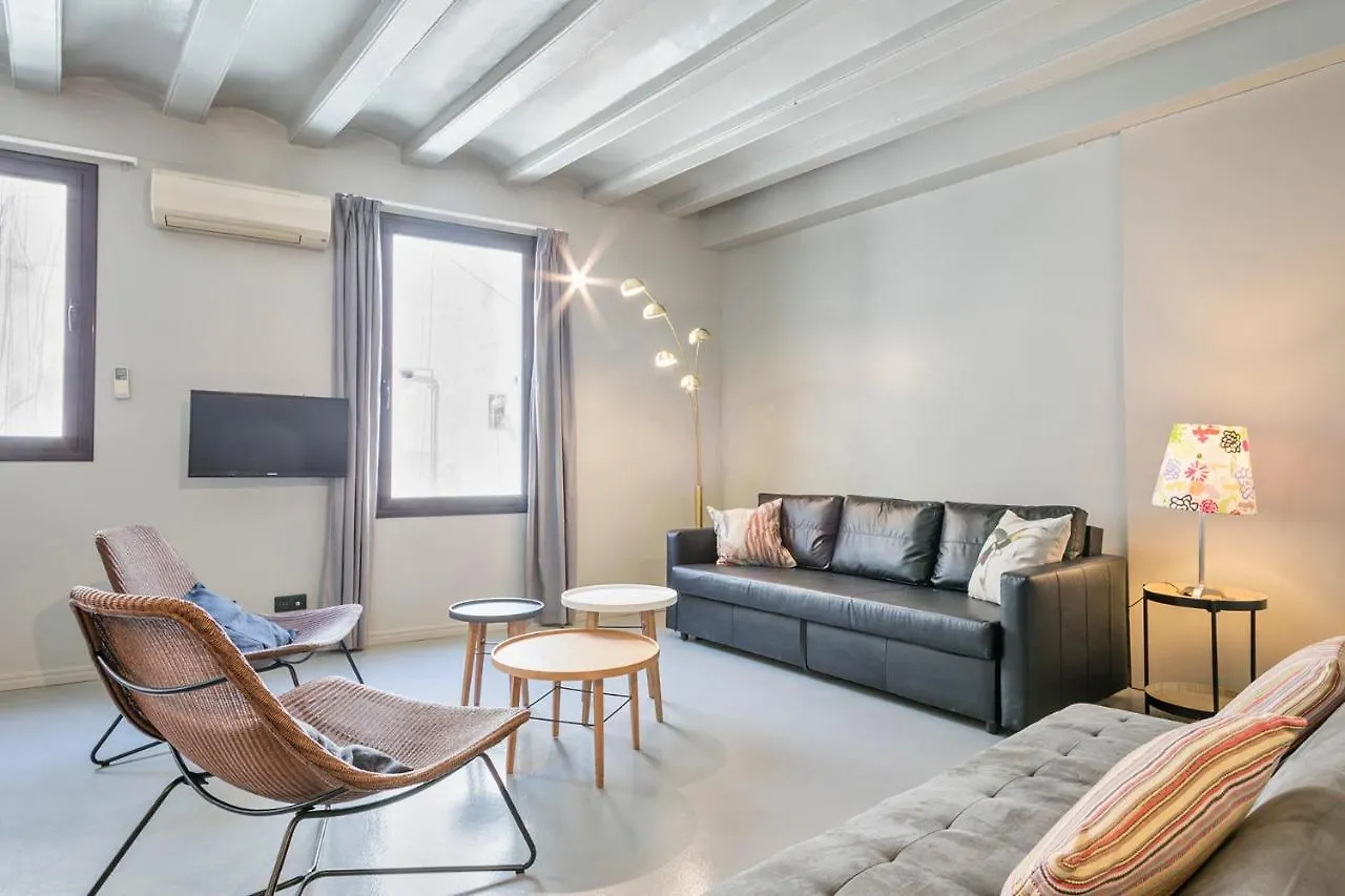 My Address In Plaza Real Appartement Barcelona Spanje